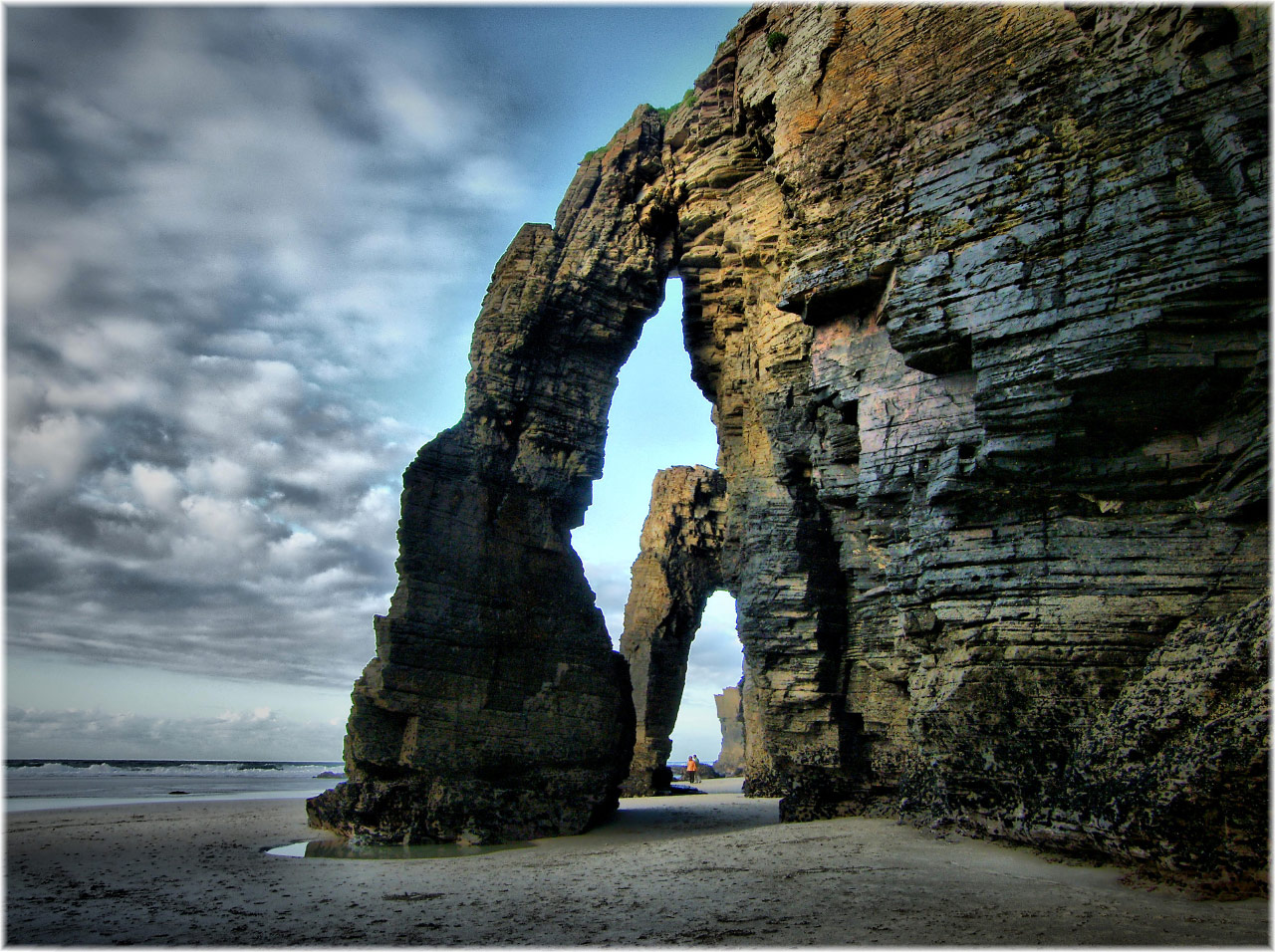 Playa de Las Catedrales, Foz